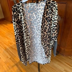 Haptics light weight  animal print cardigan